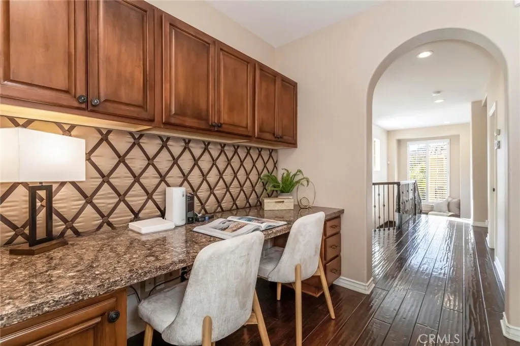 25505 Brighton Place, Stevenson Ranch, California 91381 home-pic-48