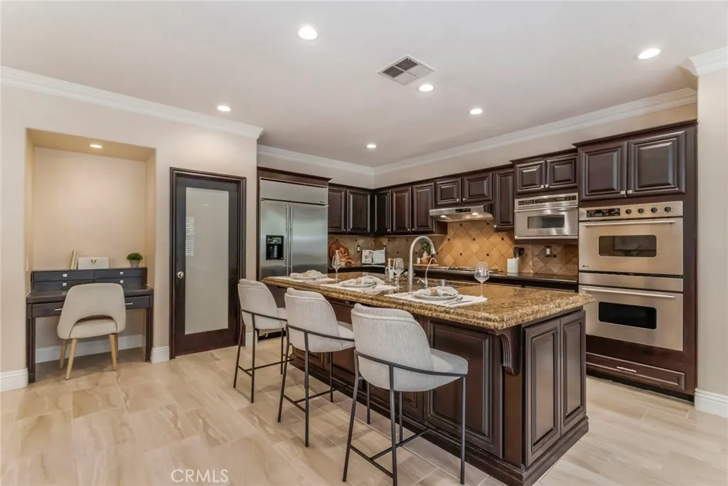 25505 Brighton Place, Stevenson Ranch, California 91381 home-pic-17