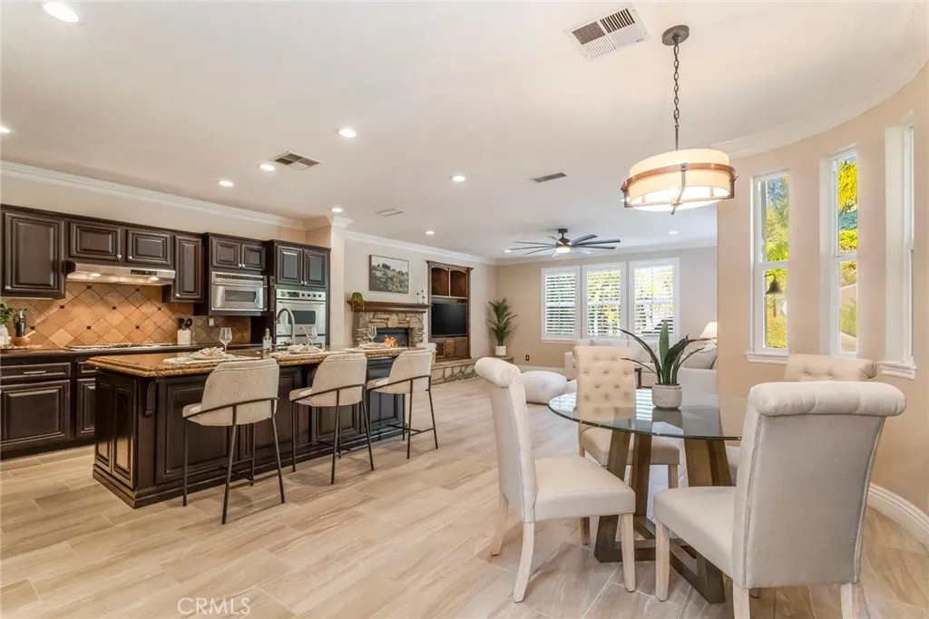 25505 Brighton Place, Stevenson Ranch, California 91381 home-pic-15