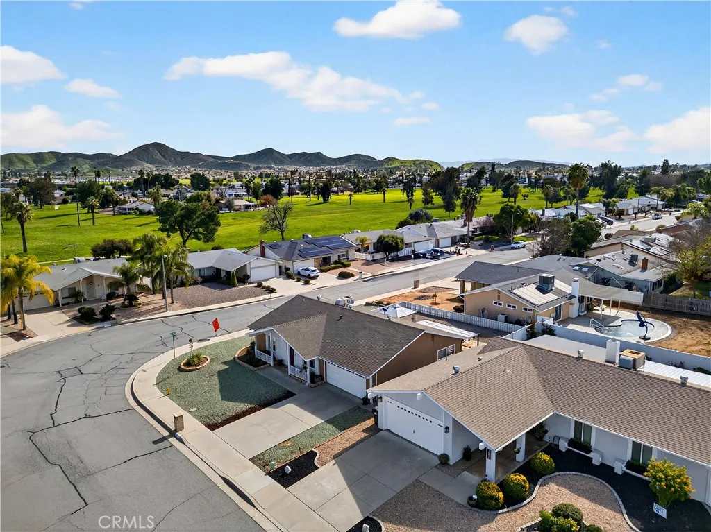 26491 Harrisburg, Menifee, California 92586 home-pic-31