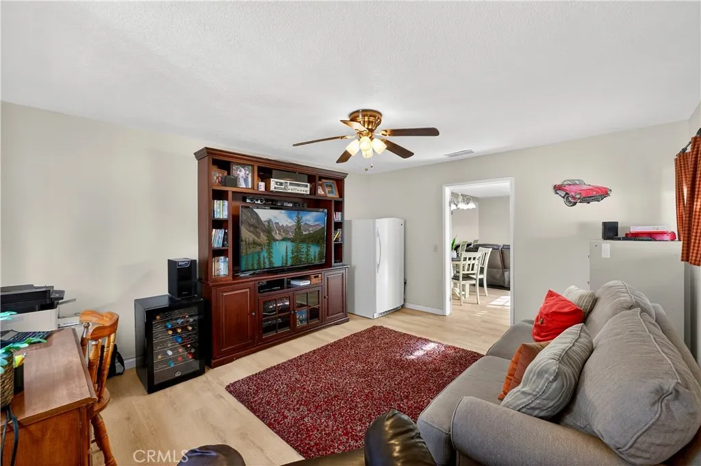 26491 Harrisburg, Menifee, California 92586 home-pic-24