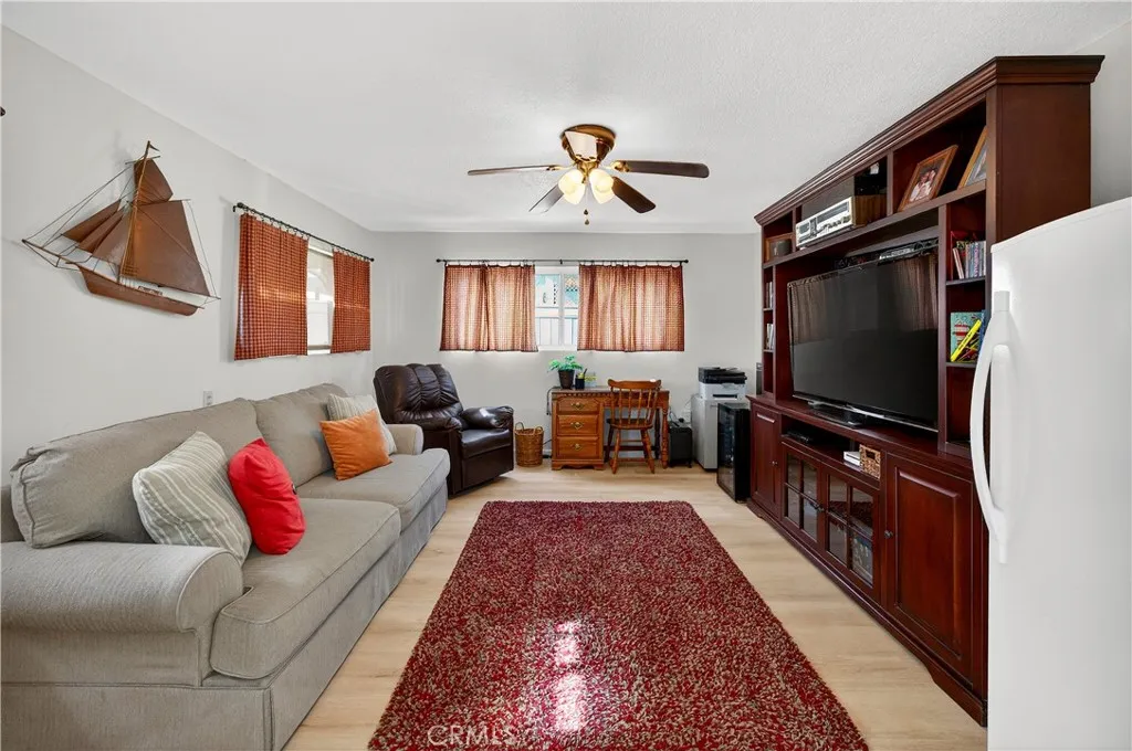26491 Harrisburg, Menifee, California 92586 home-pic-23