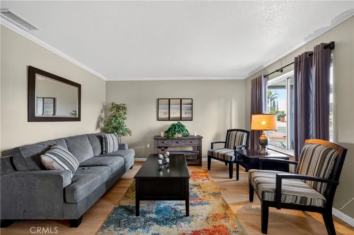 Did you notice the crown molding?