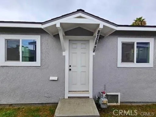 8129 S Hoover, Los Angeles, California 90044 home-pic-2