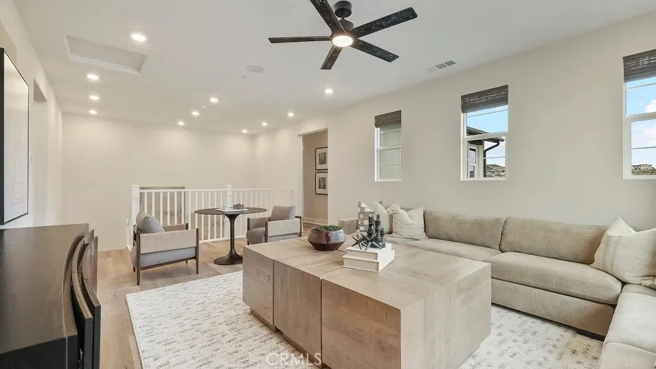 24313 Camino Oceano, Valencia, California 91354 home-pic-28