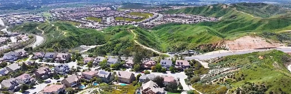 24313 Camino Oceano, Valencia, California 91354 home-pic-41