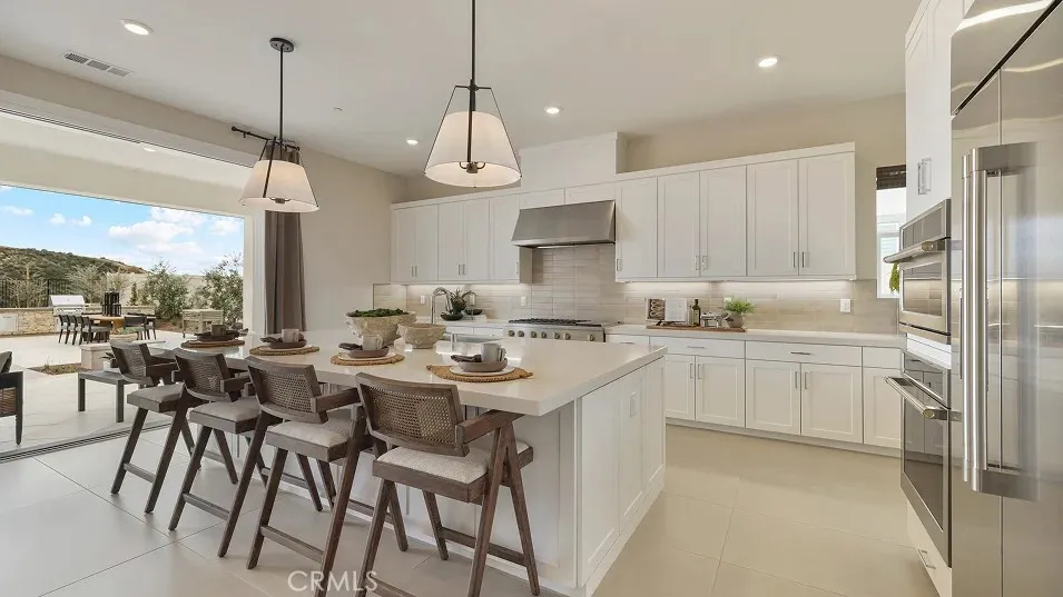 24313 Camino Oceano, Valencia, California 91354 home-pic-1
