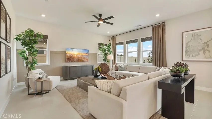 Photos shown are of model only- not actual homesite.