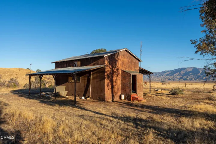 Barn exterior - 2170 Aliso Park Rd