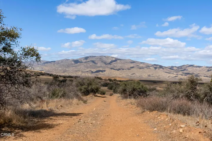 Trails & mountains - 7451 Foothill Rd