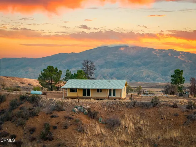 Twilight north skies - 7451 Foothill Rd