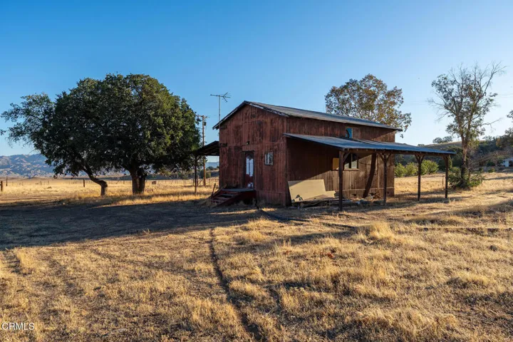 Barn exterior - 2170 Aliso Park Rd