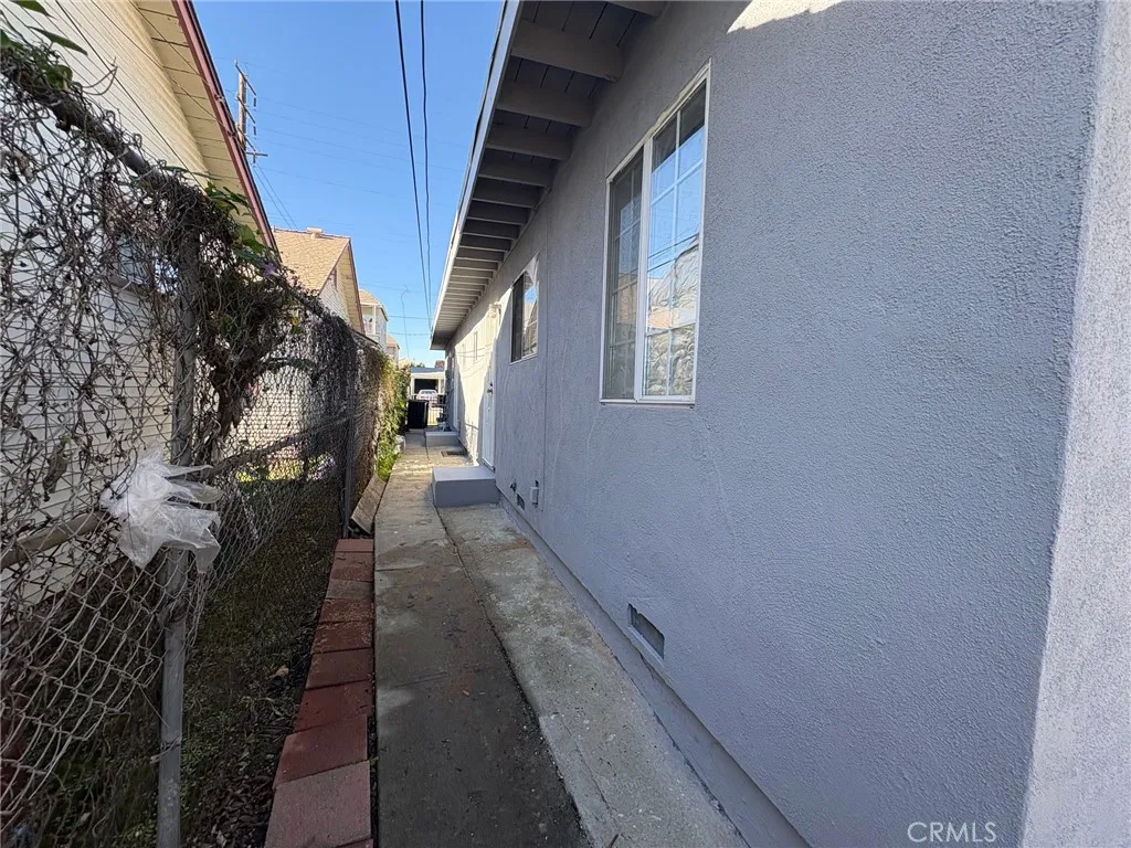 126 N Mcpherrin, Monterey Park, California 91754 home-pic-13