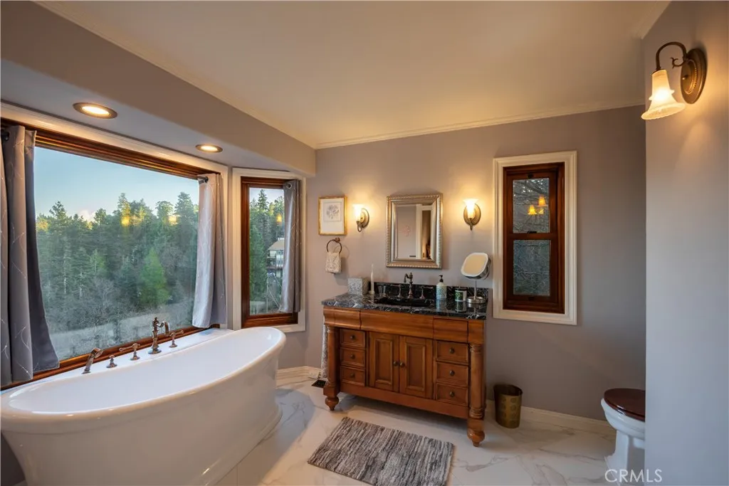 26335 Walnut Hills Drive, Lake Arrowhead, California 92352 home-pic-28