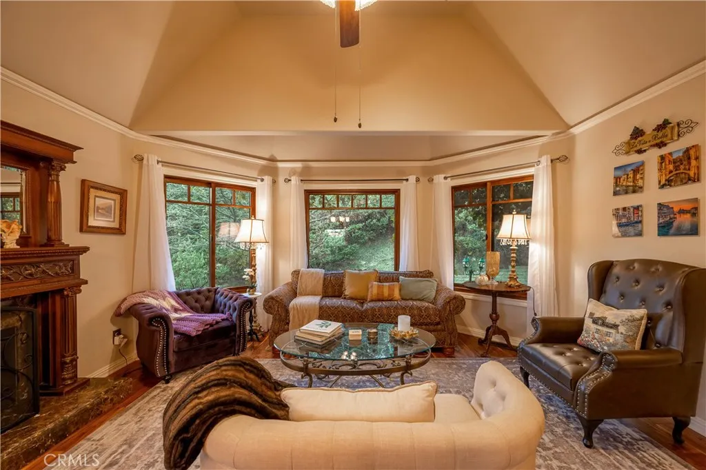 26335 Walnut Hills Drive, Lake Arrowhead, California 92352 home-pic-22