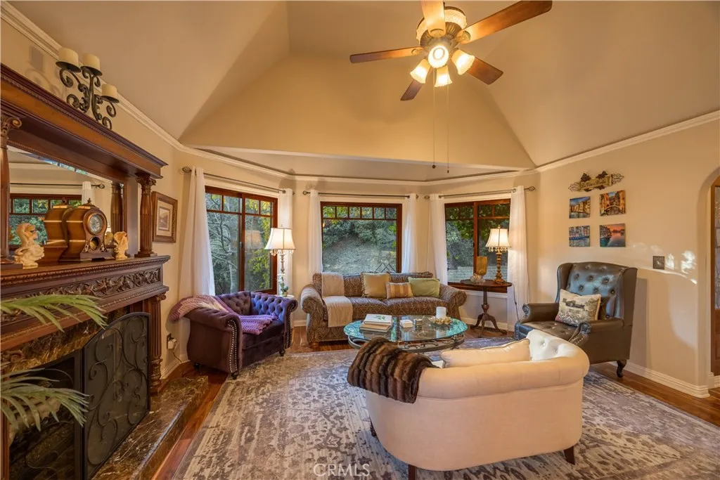 26335 Walnut Hills Drive, Lake Arrowhead, California 92352 home-pic-21