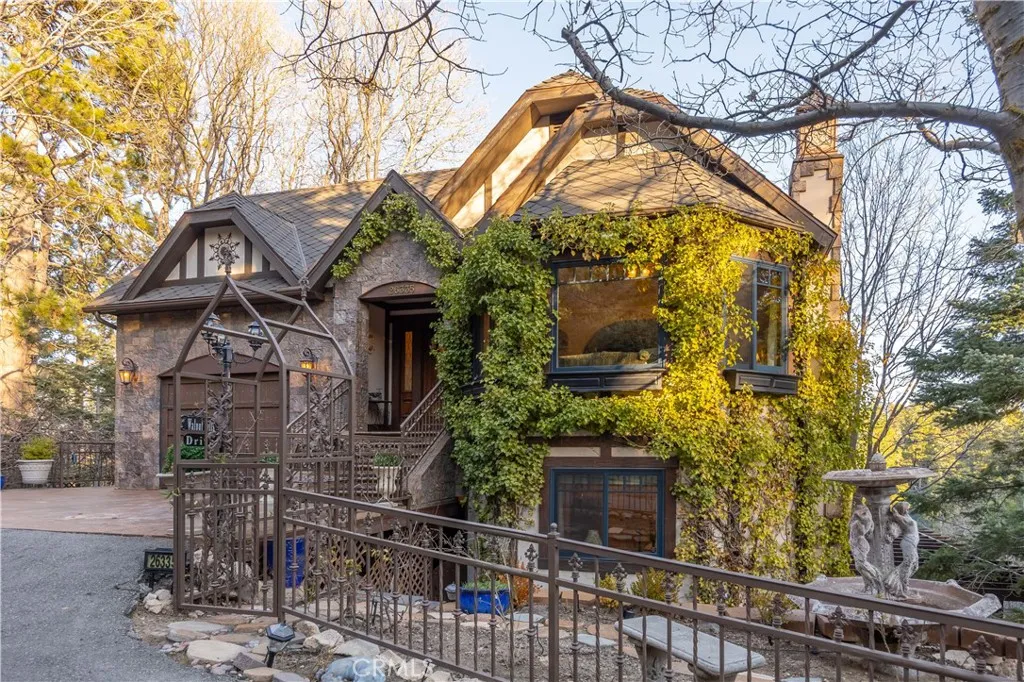 26335 Walnut Hills Drive, Lake Arrowhead, California 92352 home-pic-44
