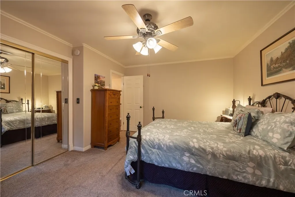 26335 Walnut Hills Drive, Lake Arrowhead, California 92352 home-pic-32
