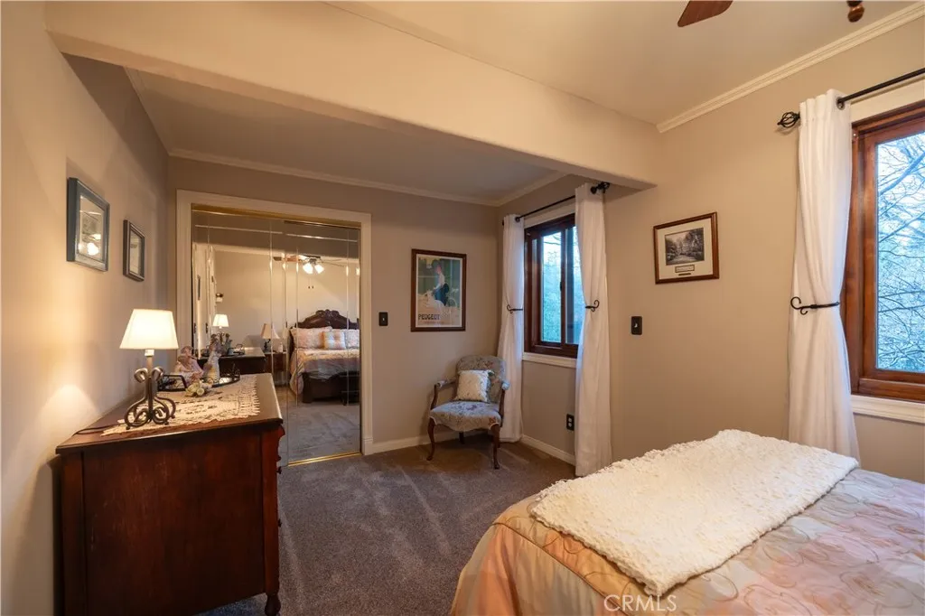 26335 Walnut Hills Drive, Lake Arrowhead, California 92352 home-pic-35