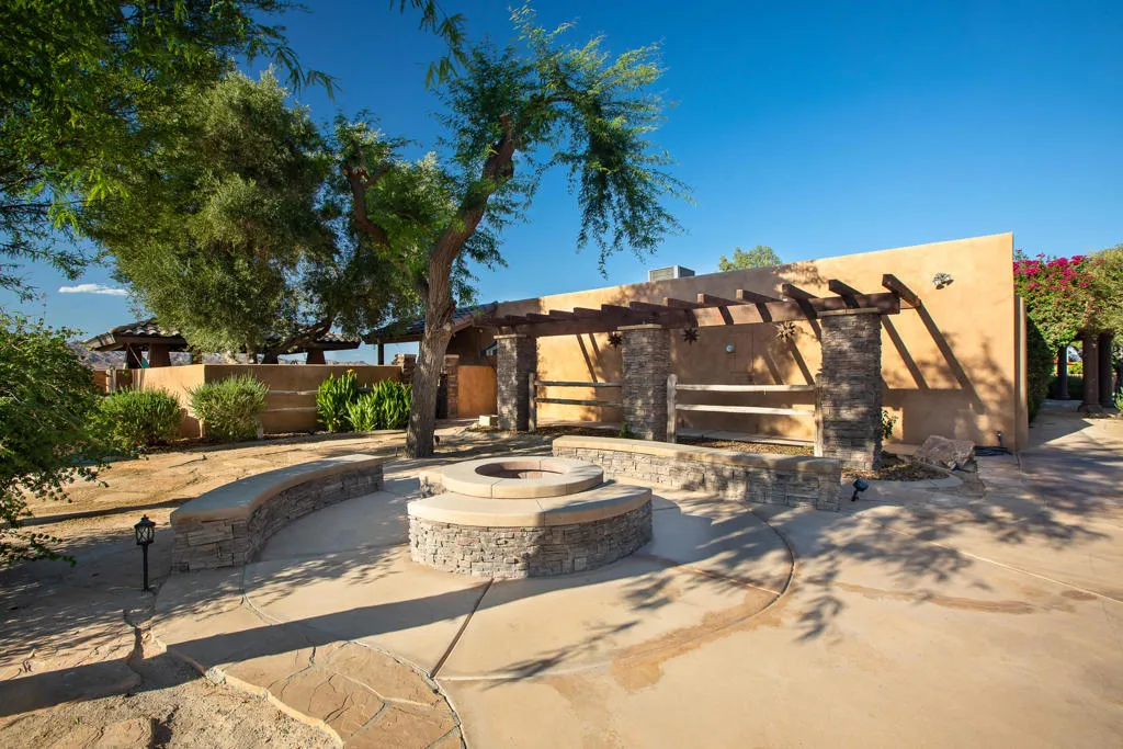 9645 4th Avenue, Blythe, California 92225 home-pic-28