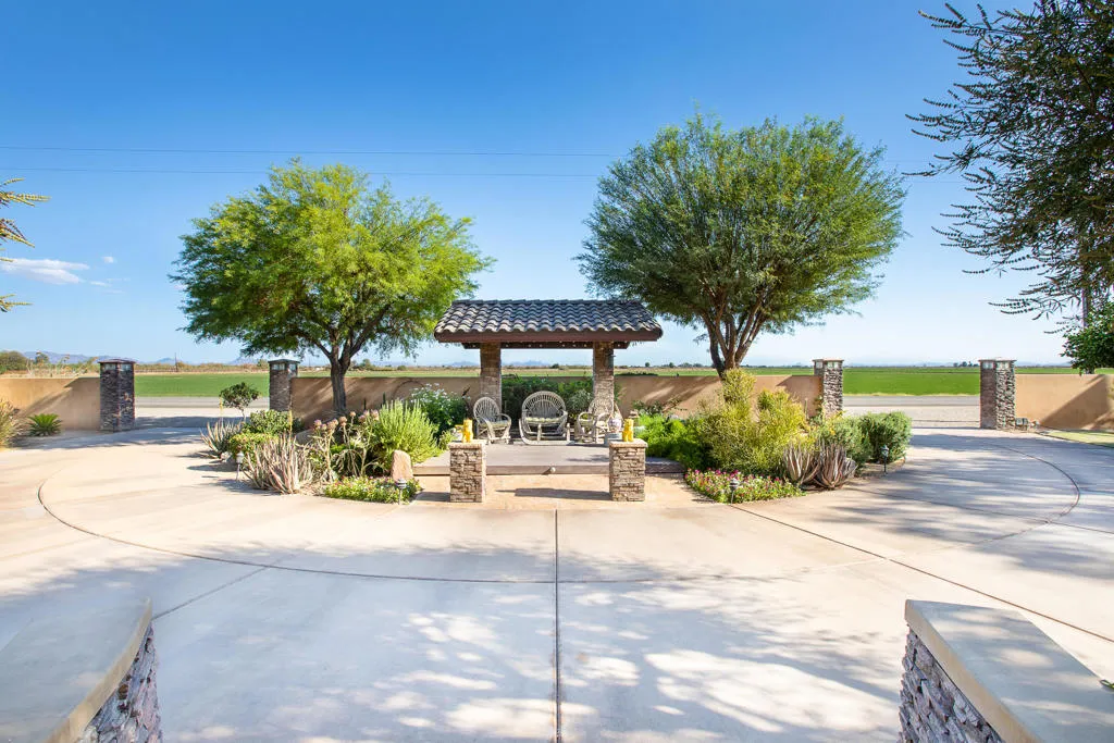 9645 4th Avenue, Blythe, California 92225 home-pic-35
