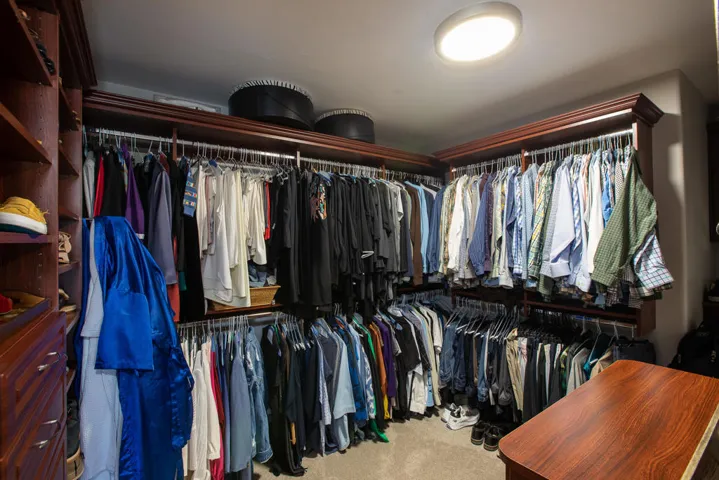 0AEA31FE-2557-4D37-82A3-029738EBB565