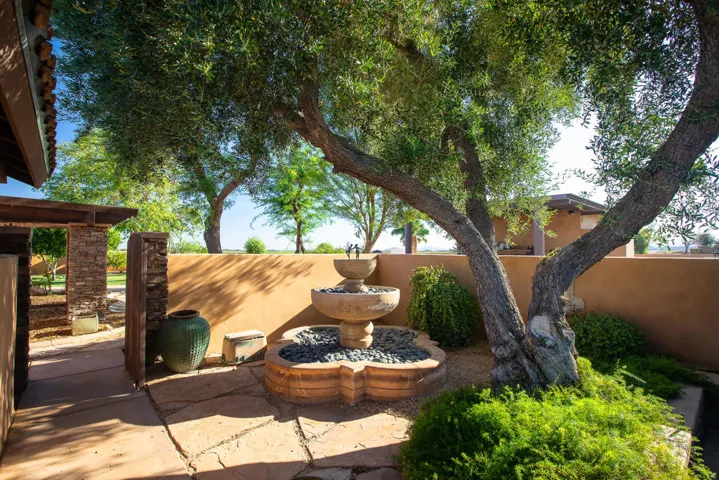 D41C0D14-5D28-497B-9C79-4119F7FC6109