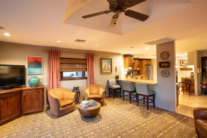 3FBC4121-E707-4F9B-9426-987D5319F7F8