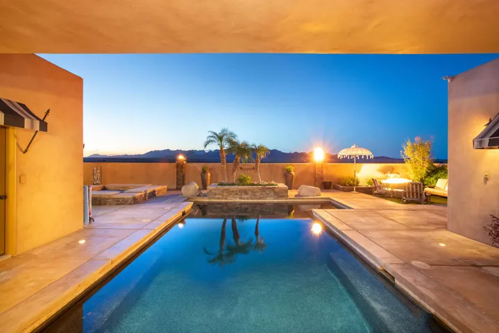 FAFB8F10-8DF1-4D97-8FBF-B95ADF44F835