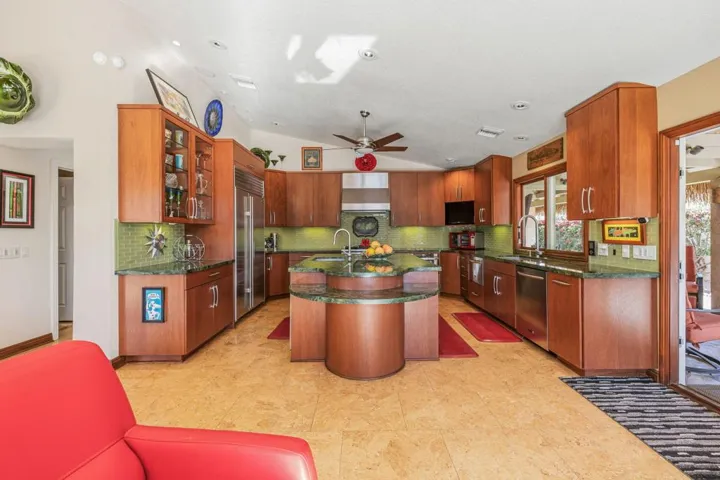 48-web-or-mls-AM4A4391