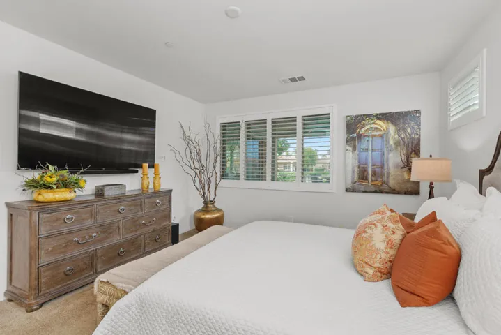 26_11985169_185680_185680-EI-126