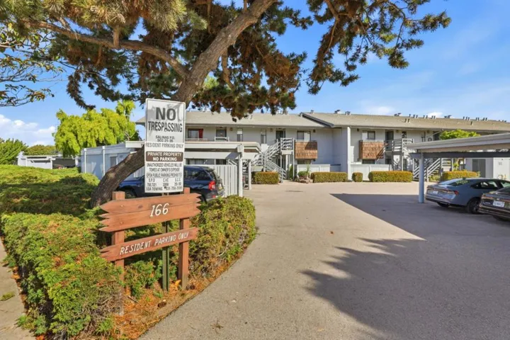166 Kern Street 18, Salinas, California 93905