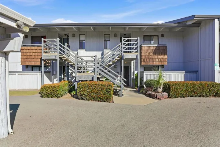 166 Kern Street 18, Salinas, California 93905