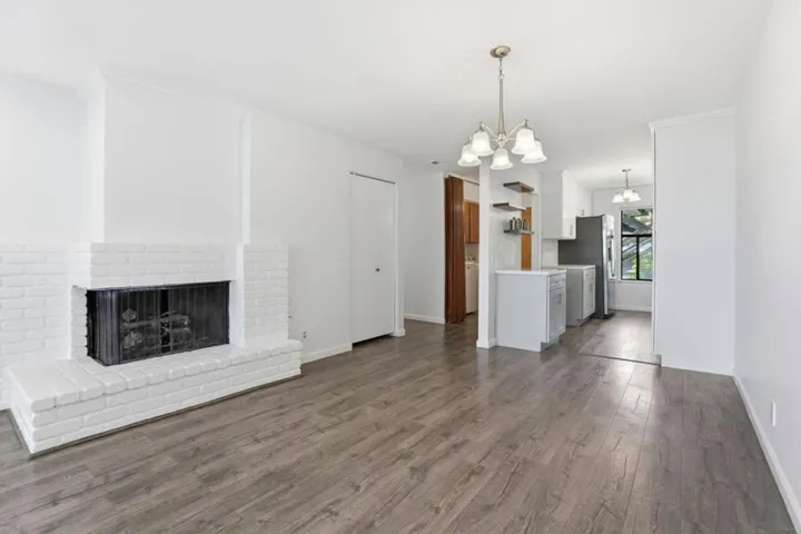 166 Kern Street 18, Salinas, California 93905