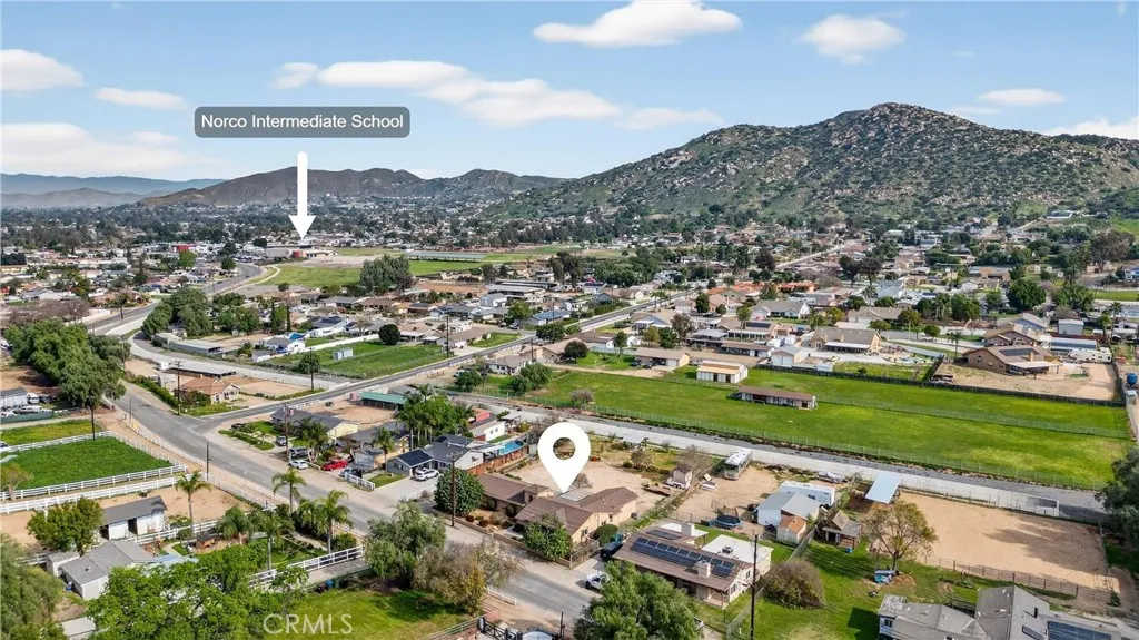 2327 Temescal Avenue, Norco, California 92860 home-pic-18