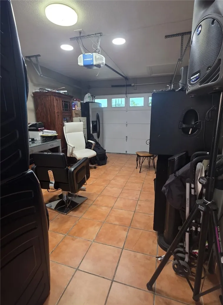 20709 Alburtis, Lakewood, California 90715 home-pic-18