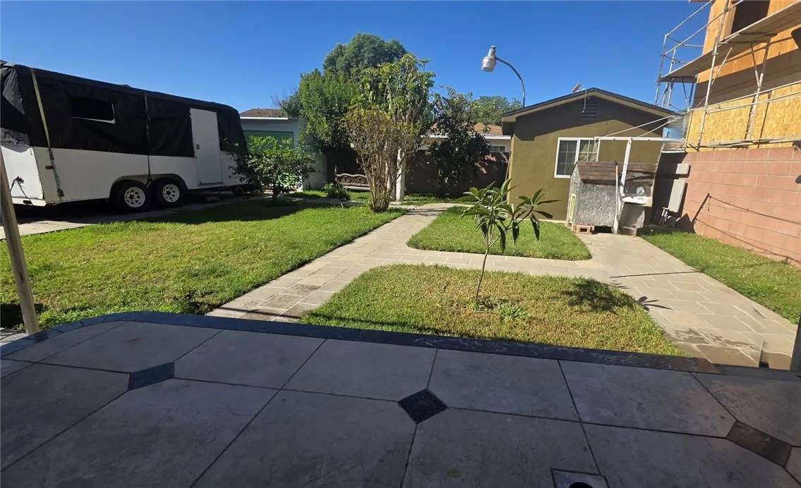 20709 Alburtis, Lakewood, California 90715 home-pic-27