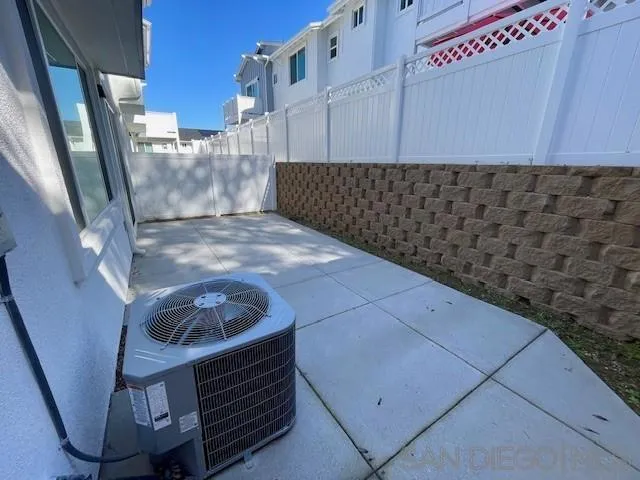 7821 Cypress Drive, Santee, California 92071 home-pic-10