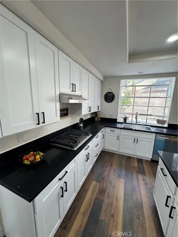 39198 Calistoga, Murrieta, California 92563