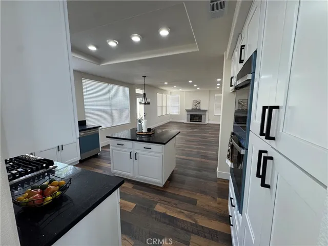 39198 Calistoga, Murrieta, California 92563