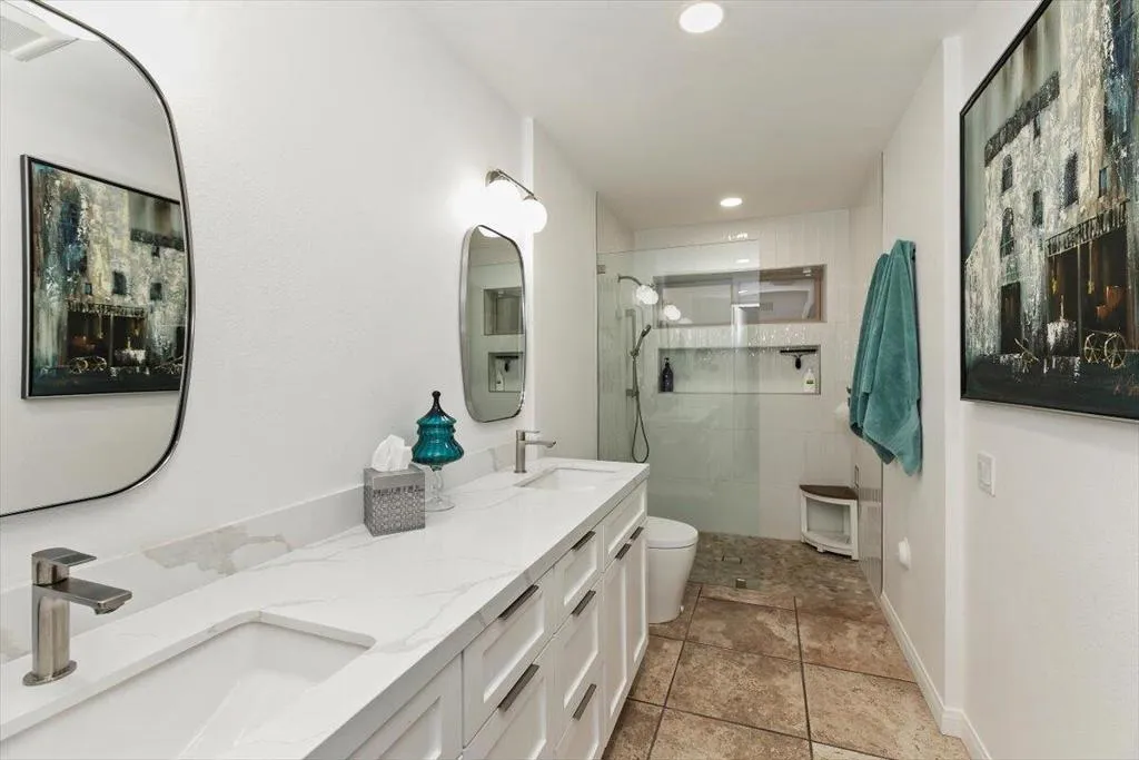 44509 Sorrento Court, Palm Desert, California 92260 home-pic-28