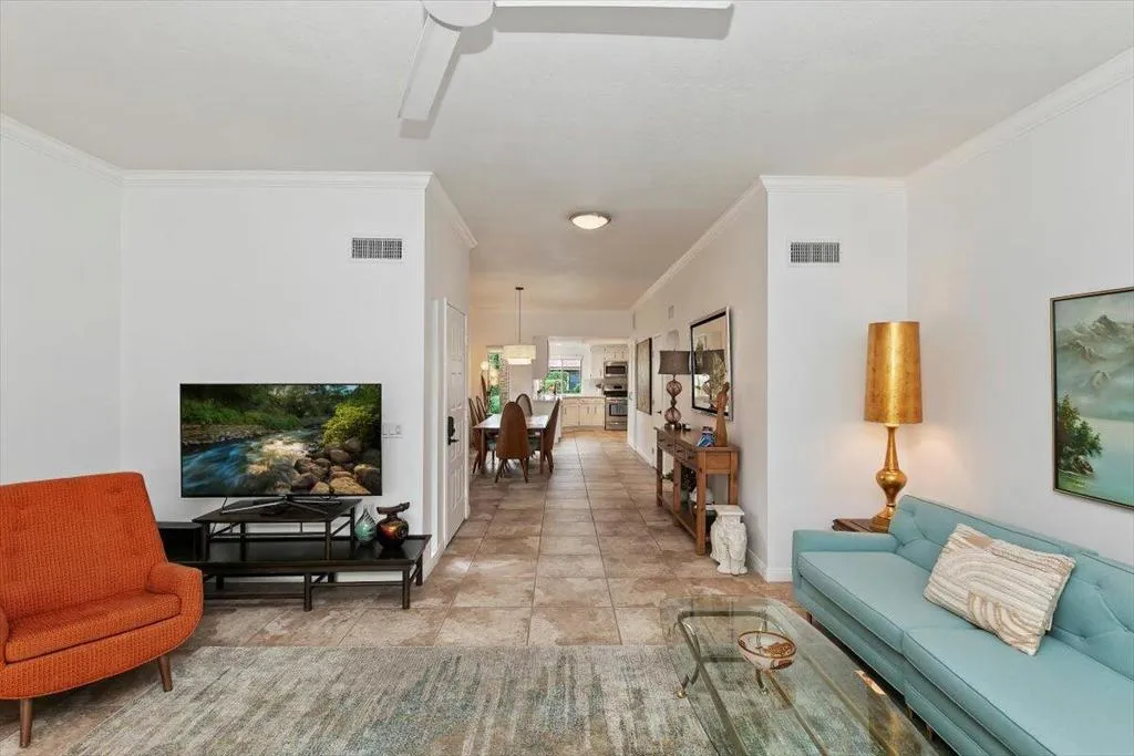 44509 Sorrento Court, Palm Desert, California 92260 home-pic-9