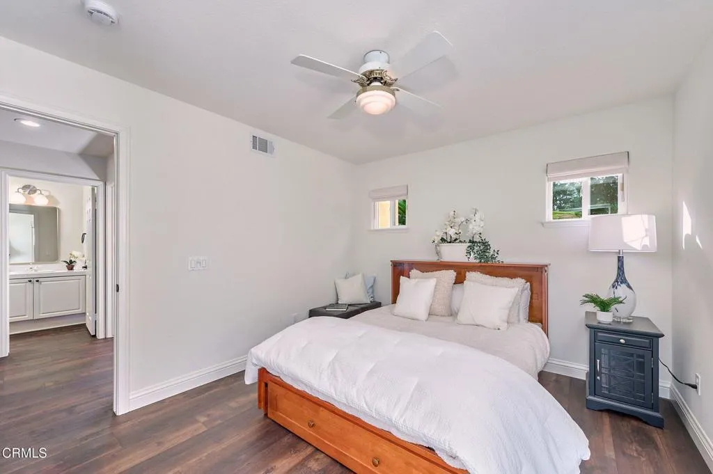 914 Corte Augusta, Camarillo, California 93010 home-pic-9