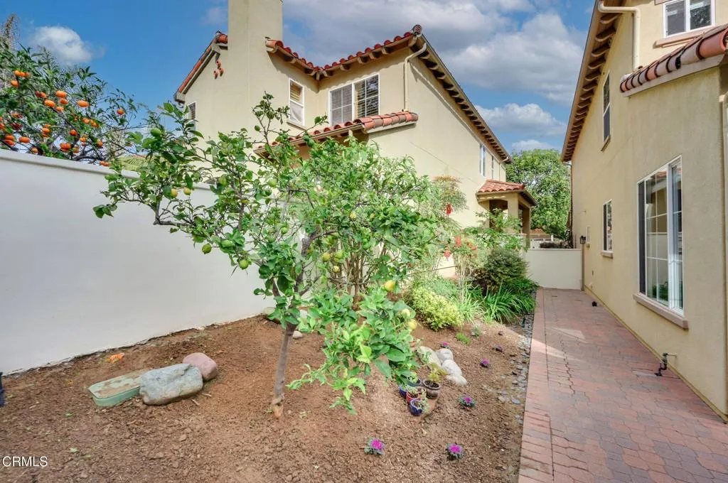 914 Corte Augusta, Camarillo, California 93010 home-pic-58