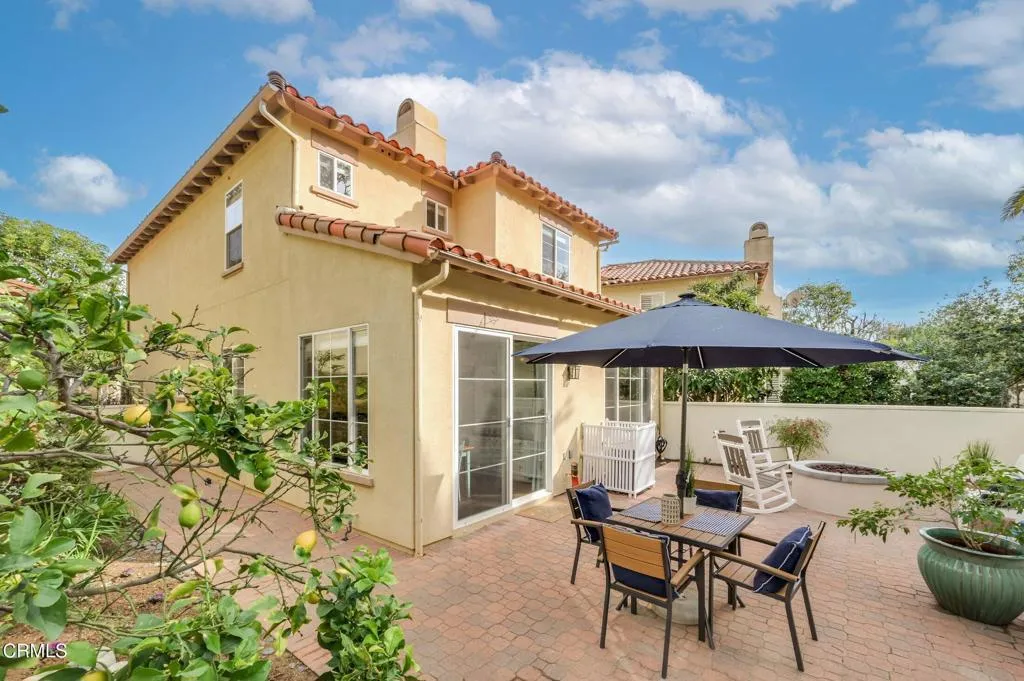 914 Corte Augusta, Camarillo, California 93010 home-pic-5