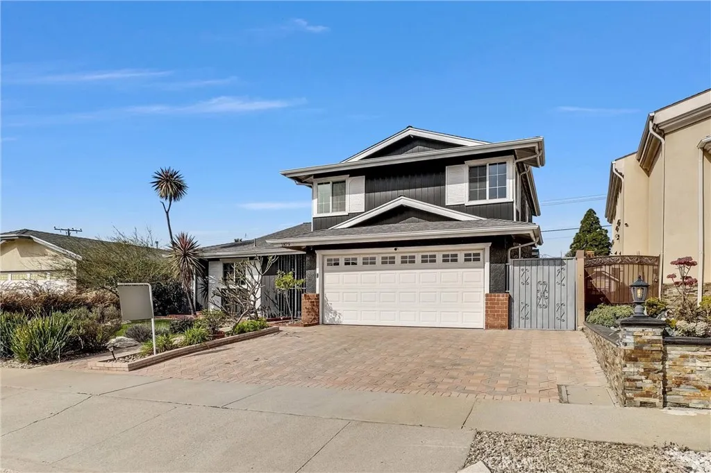 1879 E Cyrene, Carson, California 90746 home-pic-1