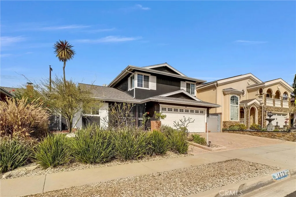 1879 E Cyrene, Carson, California 90746 home-pic-2