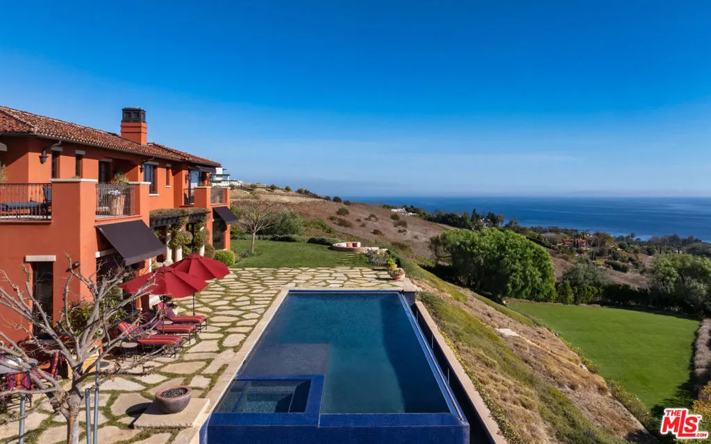 6093 Murphy Way, Malibu, California 90265 home-pic-1
