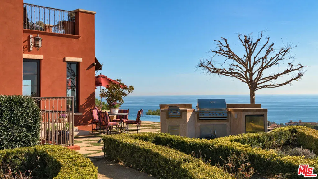 6093 Murphy Way, Malibu, California 90265 home-pic-28