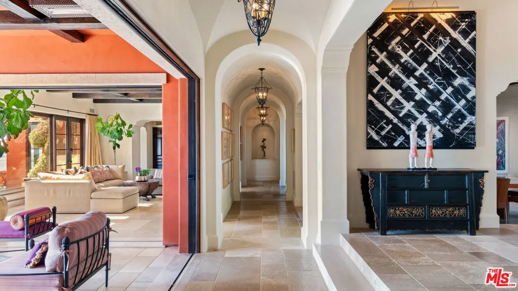 6093 Murphy Way, Malibu, California 90265 home-pic-10